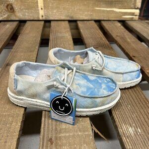 Youth Hey Dude Wendy Tie Dye Dawn Blue Shoe Size 1